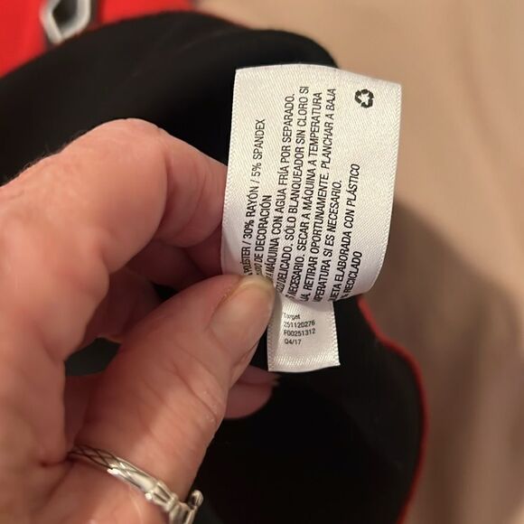 Hunter Target szXL red with black and white trim drawstring neck hoodie EUC - Picture 5 of 8